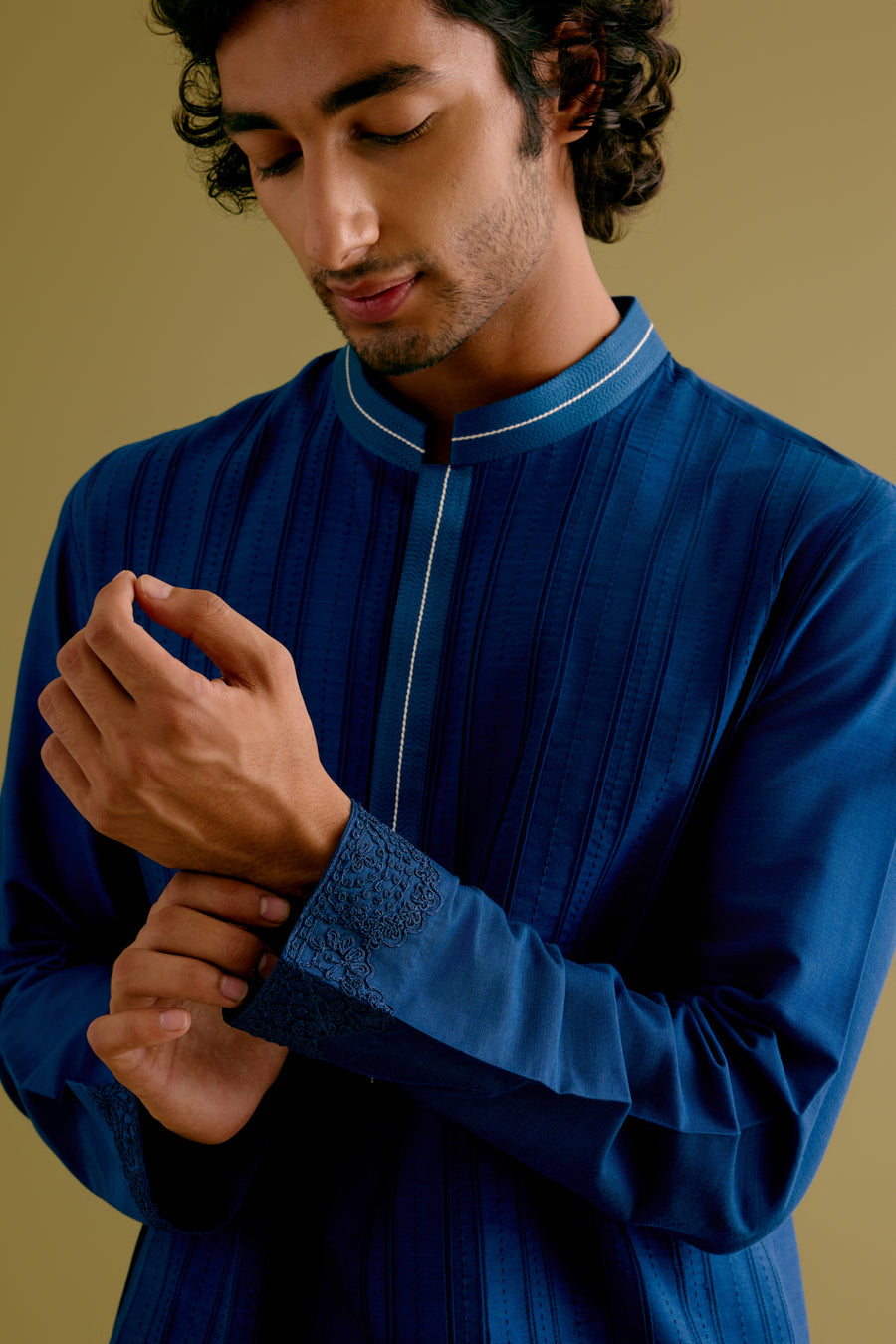 Blue Pintuck Kurta Details