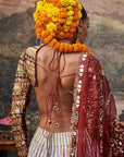 Surkh Lehenga