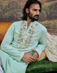 Aasmani Kurta Set