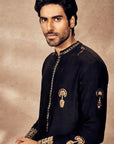 Black Traveller's Palm Jacquard Kurta