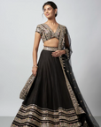 Maanyata Lehenga Set