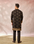 Black Haaath Phool Kurta